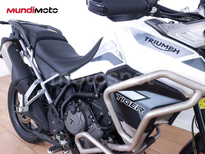 Triumph Tiger 900 - Vista 27