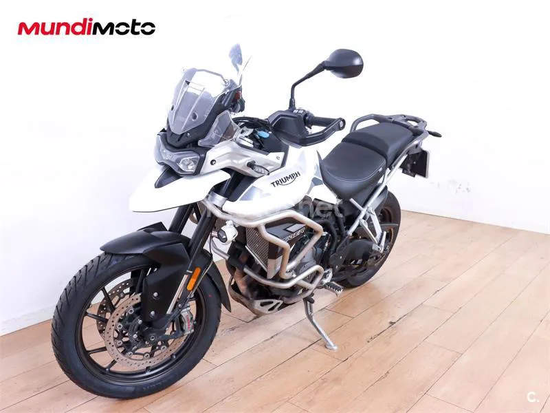 Triumph Tiger 900 – Vista 7