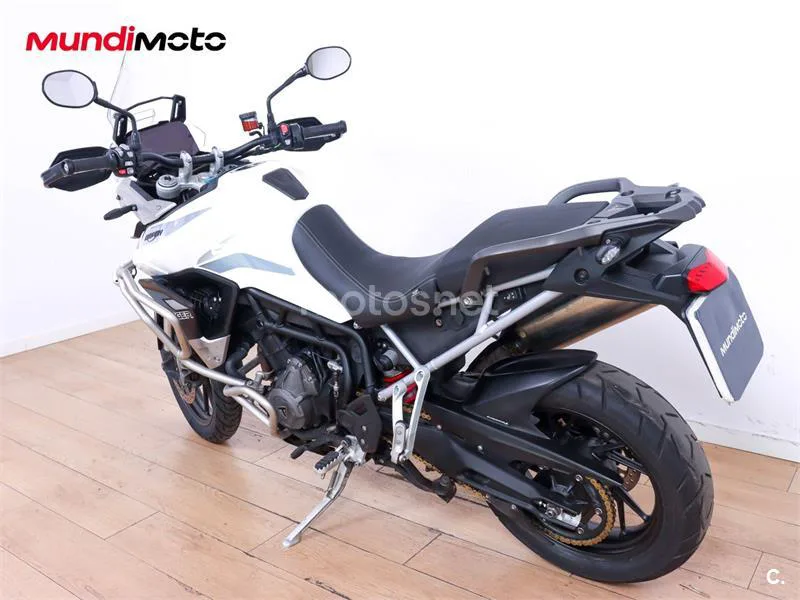 Triumph Tiger 900 – Vista 8
