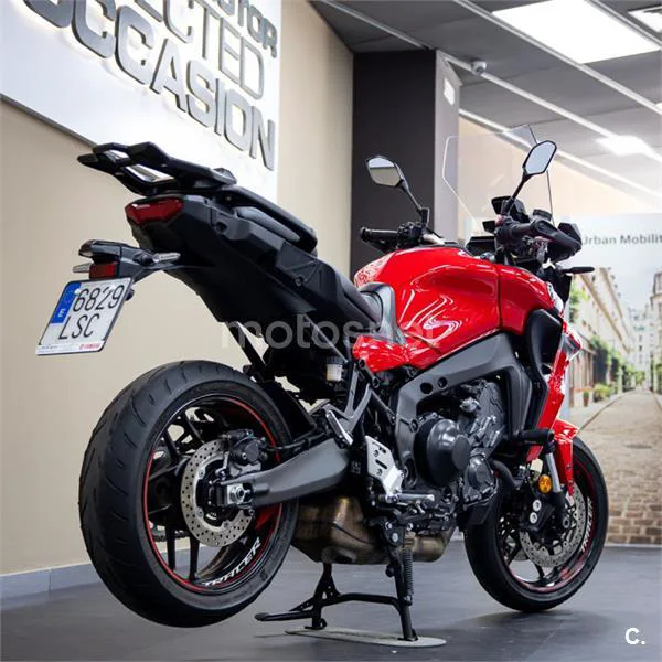 Yamaha Tracer 9 – Vista 5