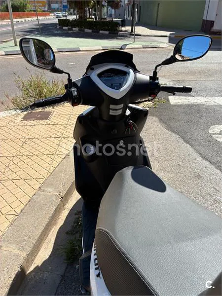 Kymco Agility City 125 – Vista 4