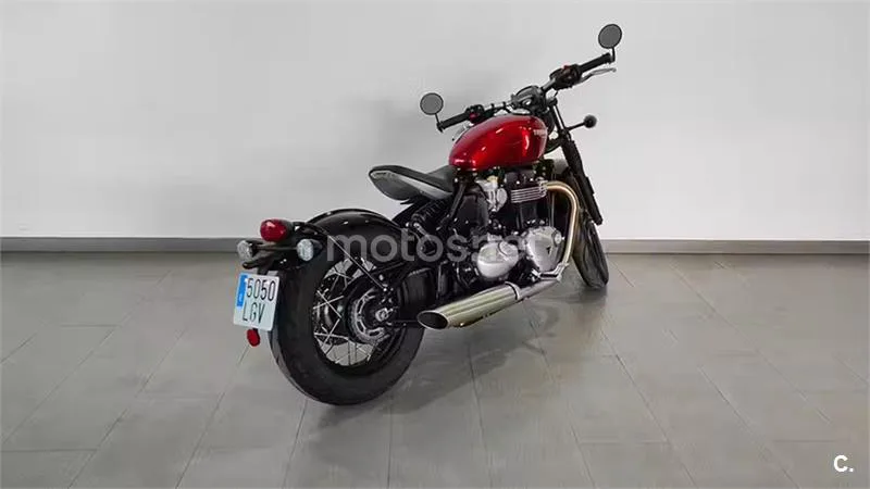 Triumph Bonneville Bobber – Vista 6
