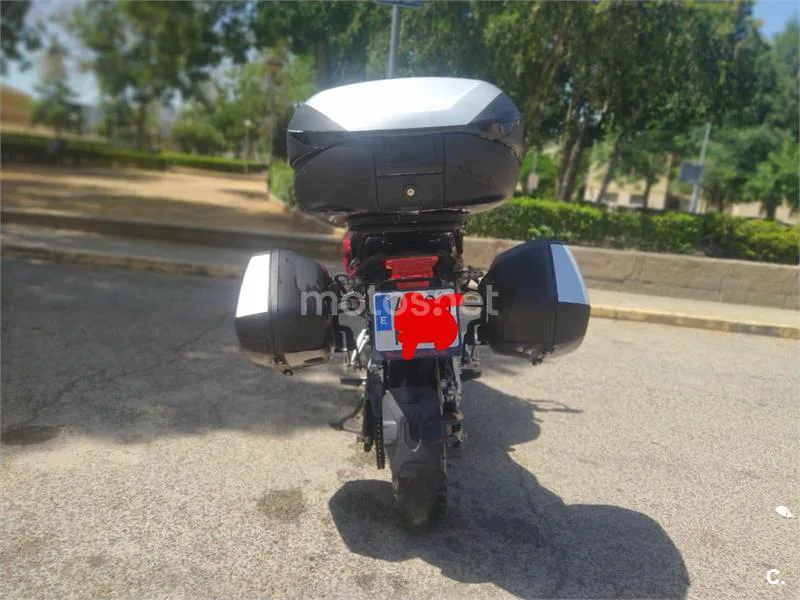 Benelli TRK 502 – Vista 2