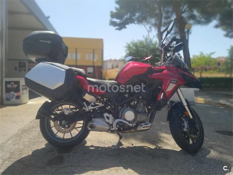 Benelli TRK 502 – Vista 3