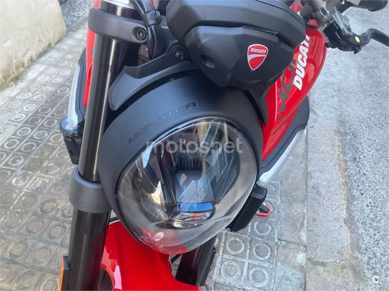 Ducati Monster – Vista 13