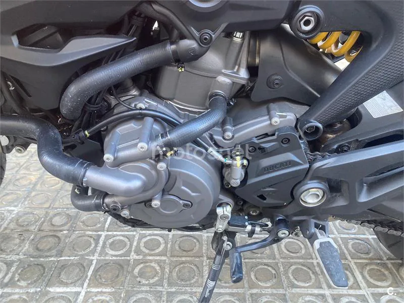 Ducati Monster – Vista 5