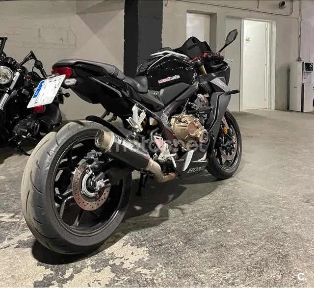 Honda CBR 650 R – Vista 3