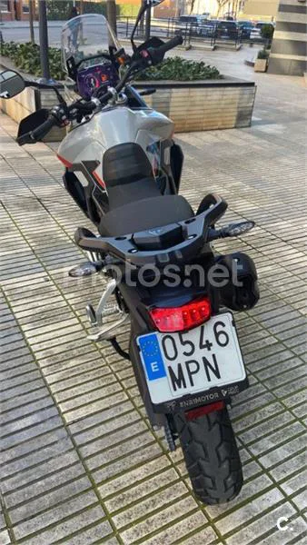 Triumph Tiger 900 – Vista 3