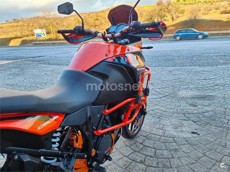 KTM 1090 Adventure – Vista 12