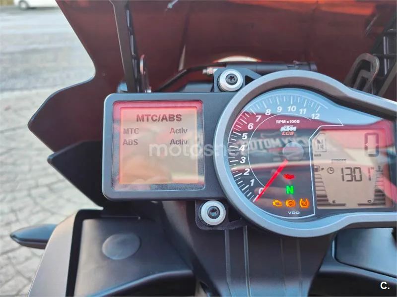 KTM 1090 Adventure – Vista 17