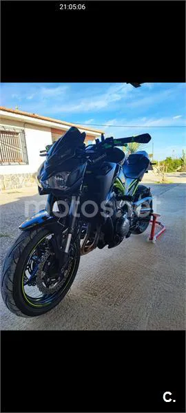 Kawasaki Z 900 – Vista 4