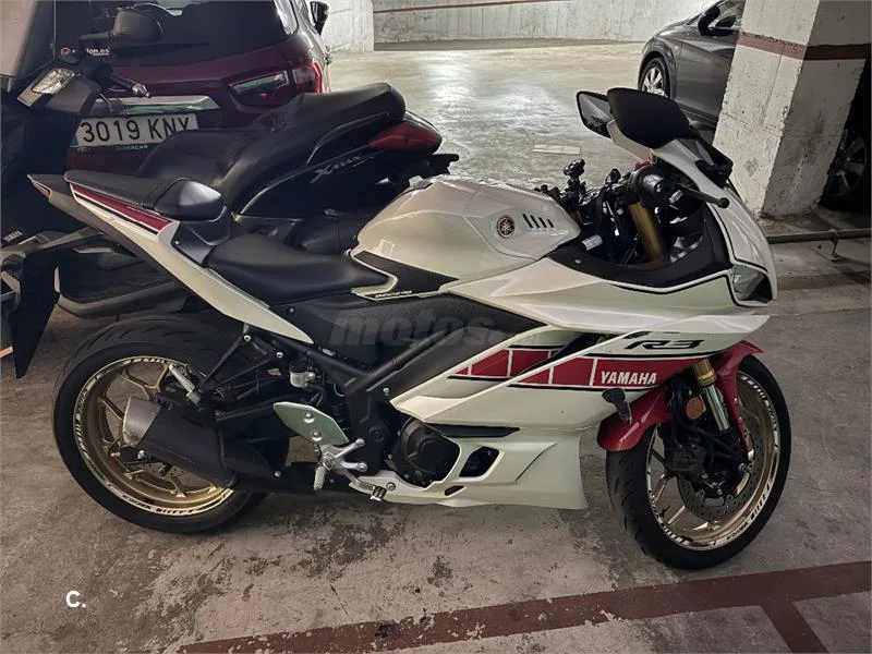 Yamaha R3 3700 € 2023 Barcelona - 2