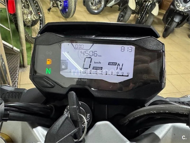 BMW G 310 R – Vista 3