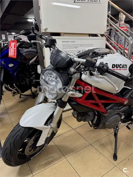 Ducati Monster 796 – Vista 6