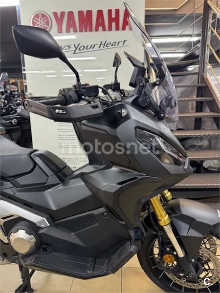 Honda X-ADV – Vista 7
