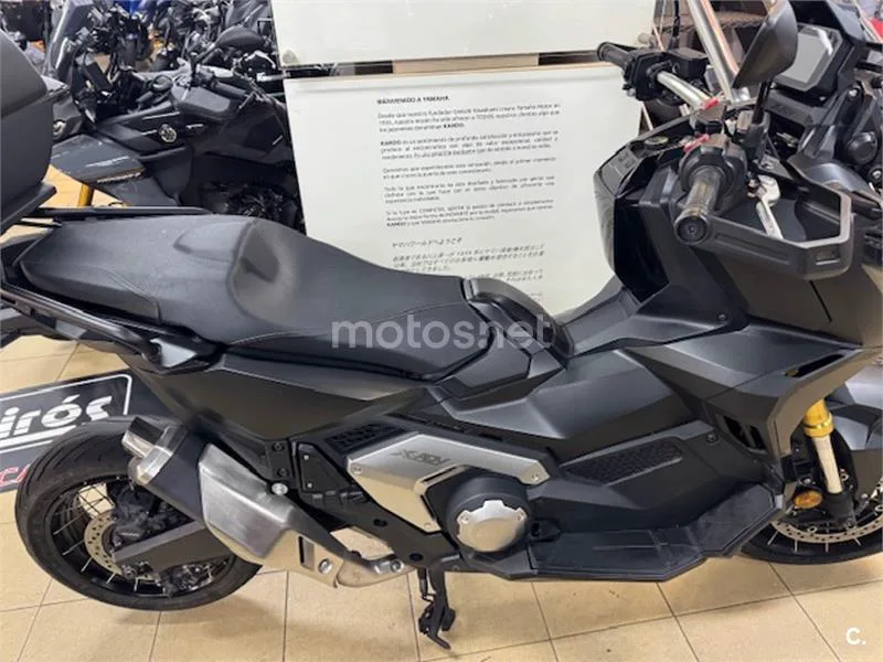 Honda X-ADV – Vista 10
