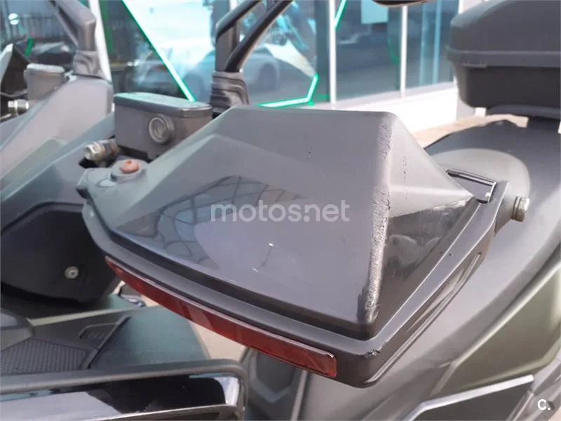 Kymco DTX 125 – Vista 12