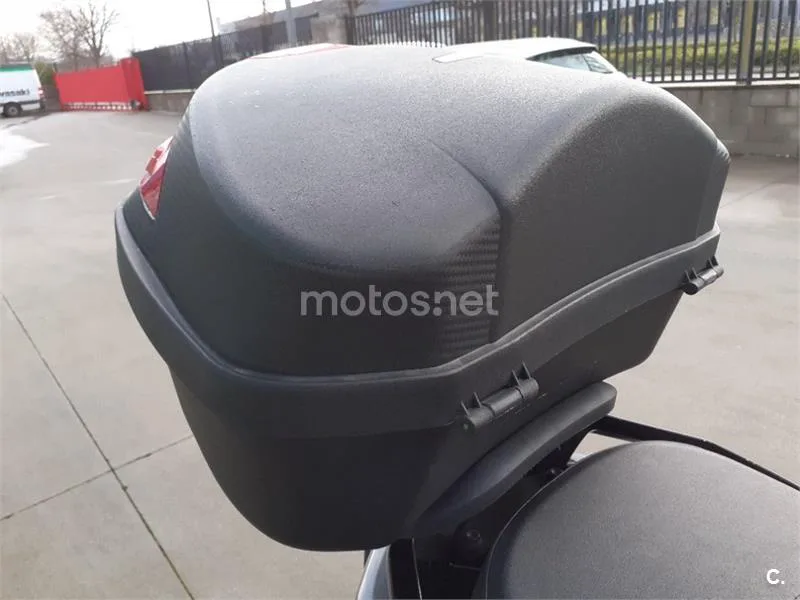 Kymco DTX 125 – Vista 21