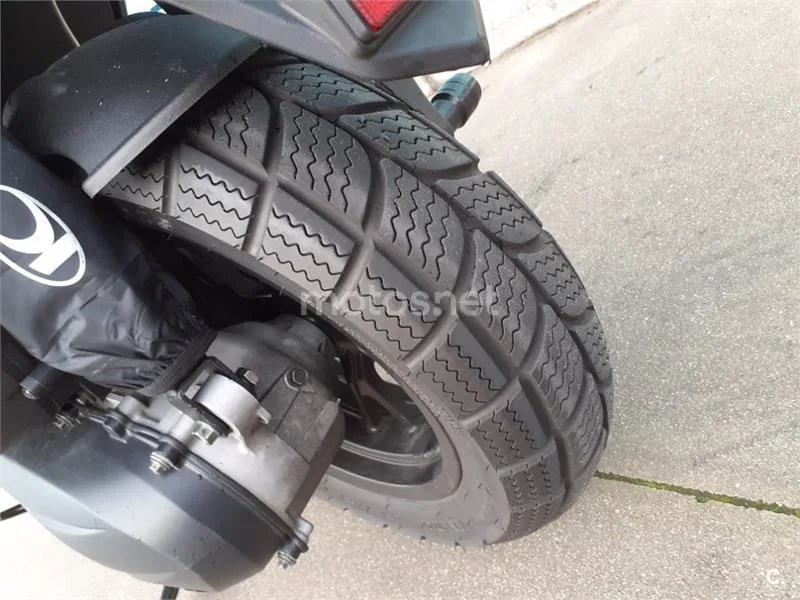 Kymco DTX 125 – Vista 23