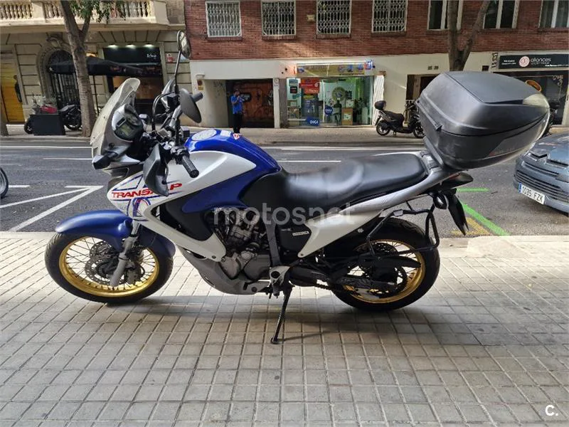 Honda Transalp XL 700 V – Vista 3