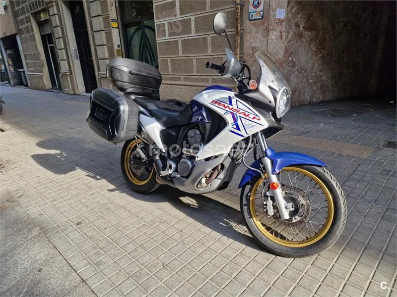 Honda Transalp XL 700 V – Vista 5