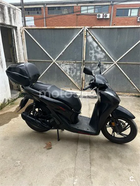 Honda SH125i – Vista 2
