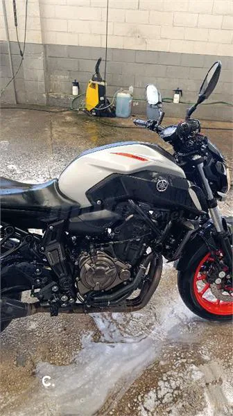Yamaha MT-07 – Vista 3