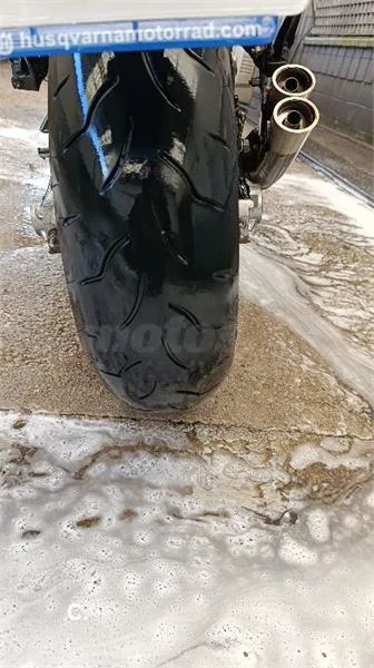 Yamaha MT-07 – Vista 8