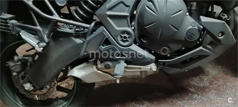 Kawasaki Versys – Vista 5