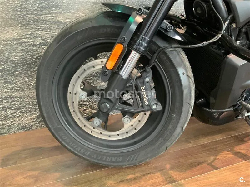 Harley-Davidson Sportster S – Vista 8
