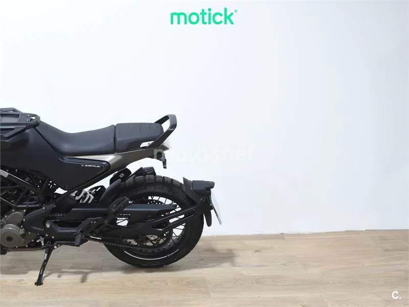 Husqvarna Svartpilen 401 – Vista 9