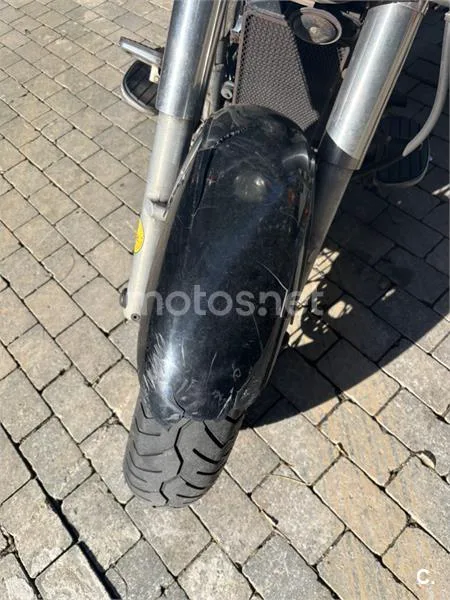 Kawasaki VN 900 CLASSIC – Vista 6