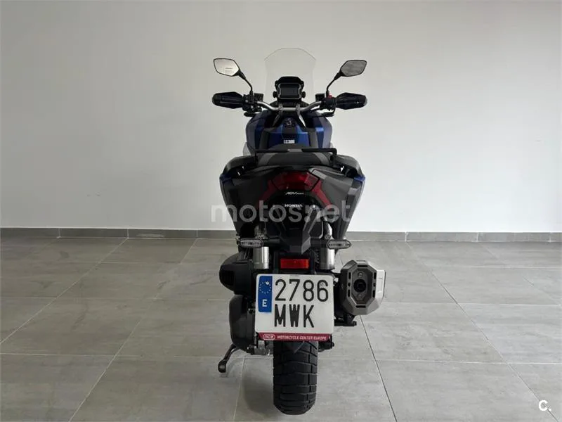 Honda ADV 350 – Vista 12