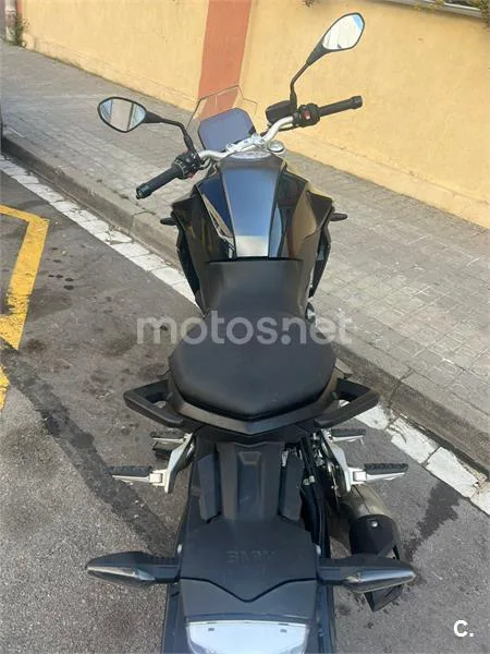 BMW F 900 R – Vista 8