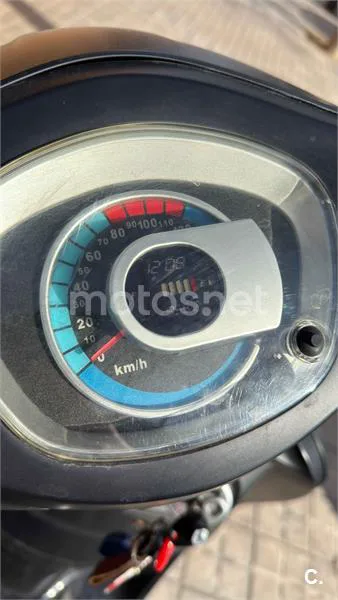 Keeway Versilia 125 – Vista 4