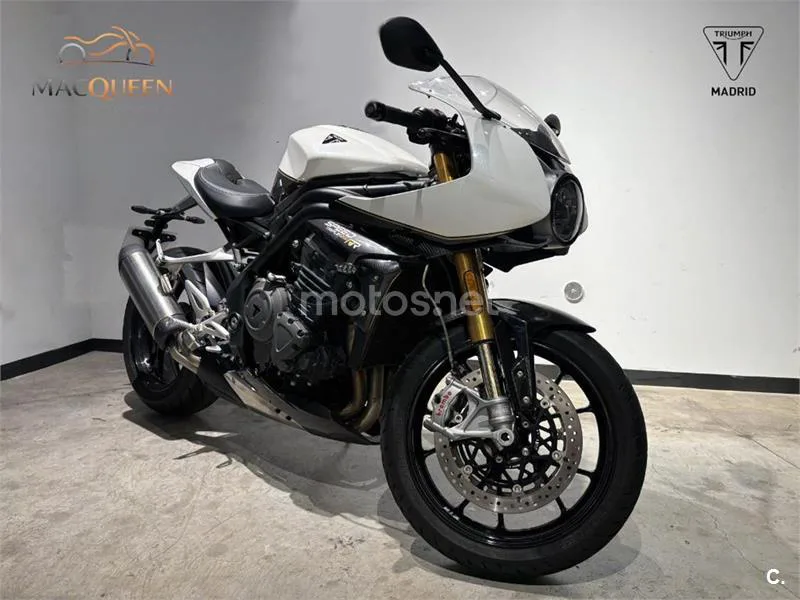 Triumph Speed Triple – Vista 3