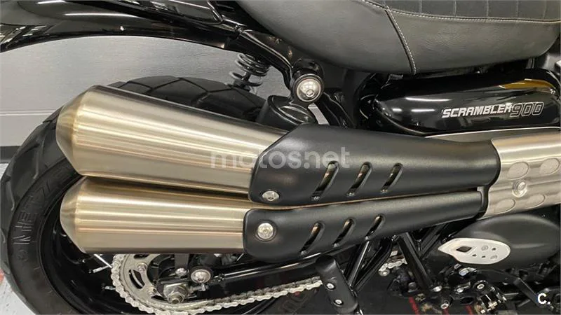 Triumph Scrambler 900 – Vista 16