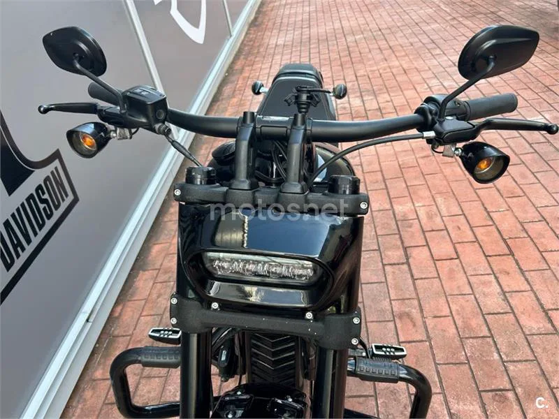 Harley-Davidson Fat Bob – Vista 8