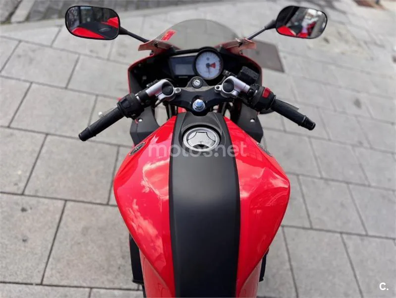 Yamaha R125 – Vista 13