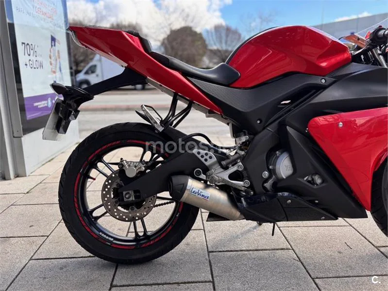 Yamaha R125 – Vista 8