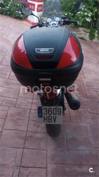 Honda VTR 250 – Vista 4