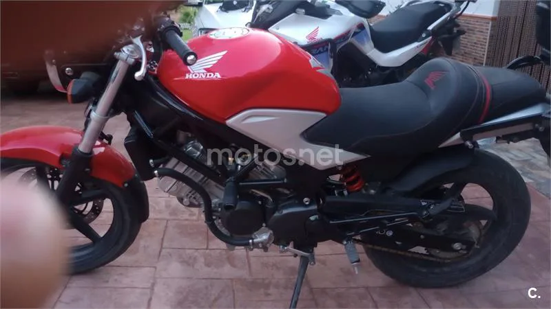 Honda VTR 250 – Vista 5