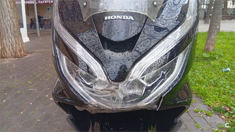 Honda PCX 125 – Vista 6