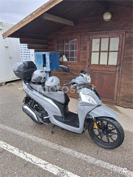 SYM Symphony ST 125 – Vista 2