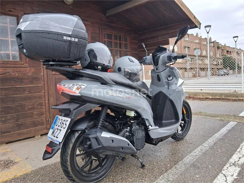 SYM Symphony ST 125 – Vista 3