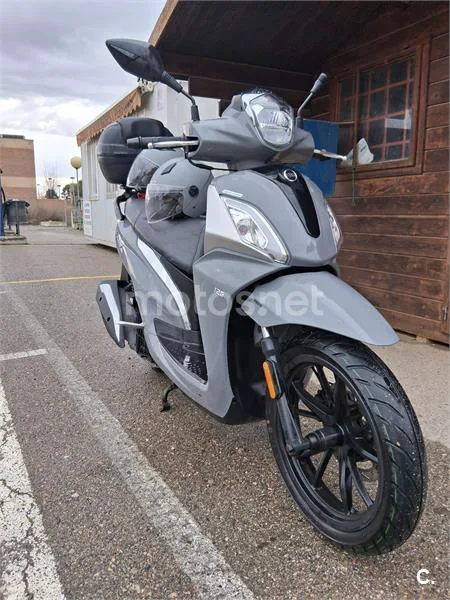 SYM Symphony ST 125 – Vista 9