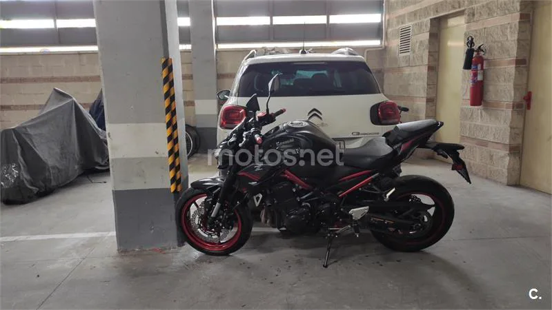 Kawasaki Z 900 – Vista 5