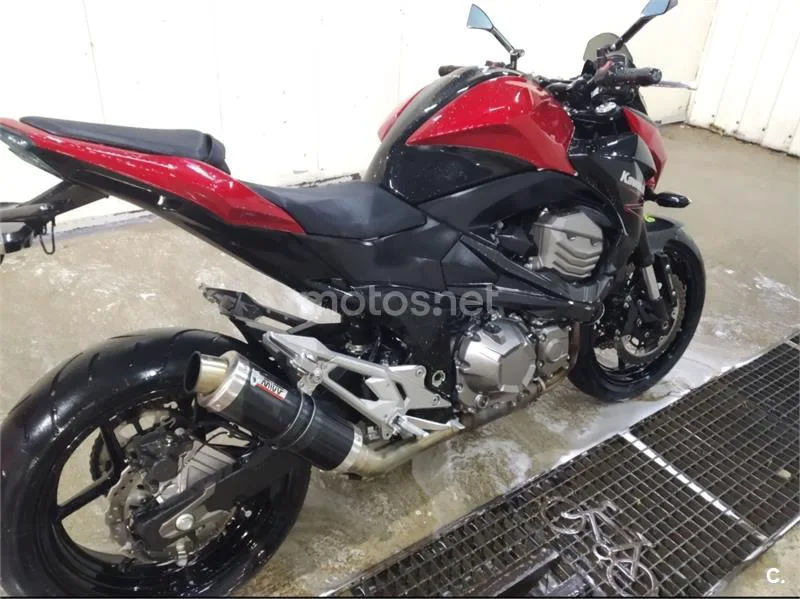 Kawasaki Z 800e – Vista 3