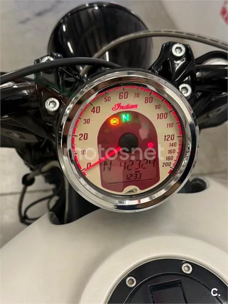 Indian Scout – Vista 6