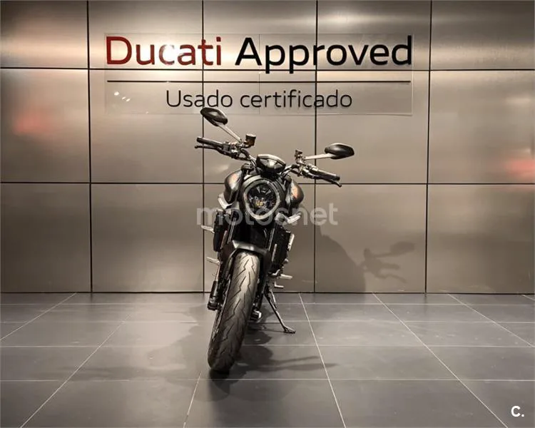 Ducati Monster – Vista 4